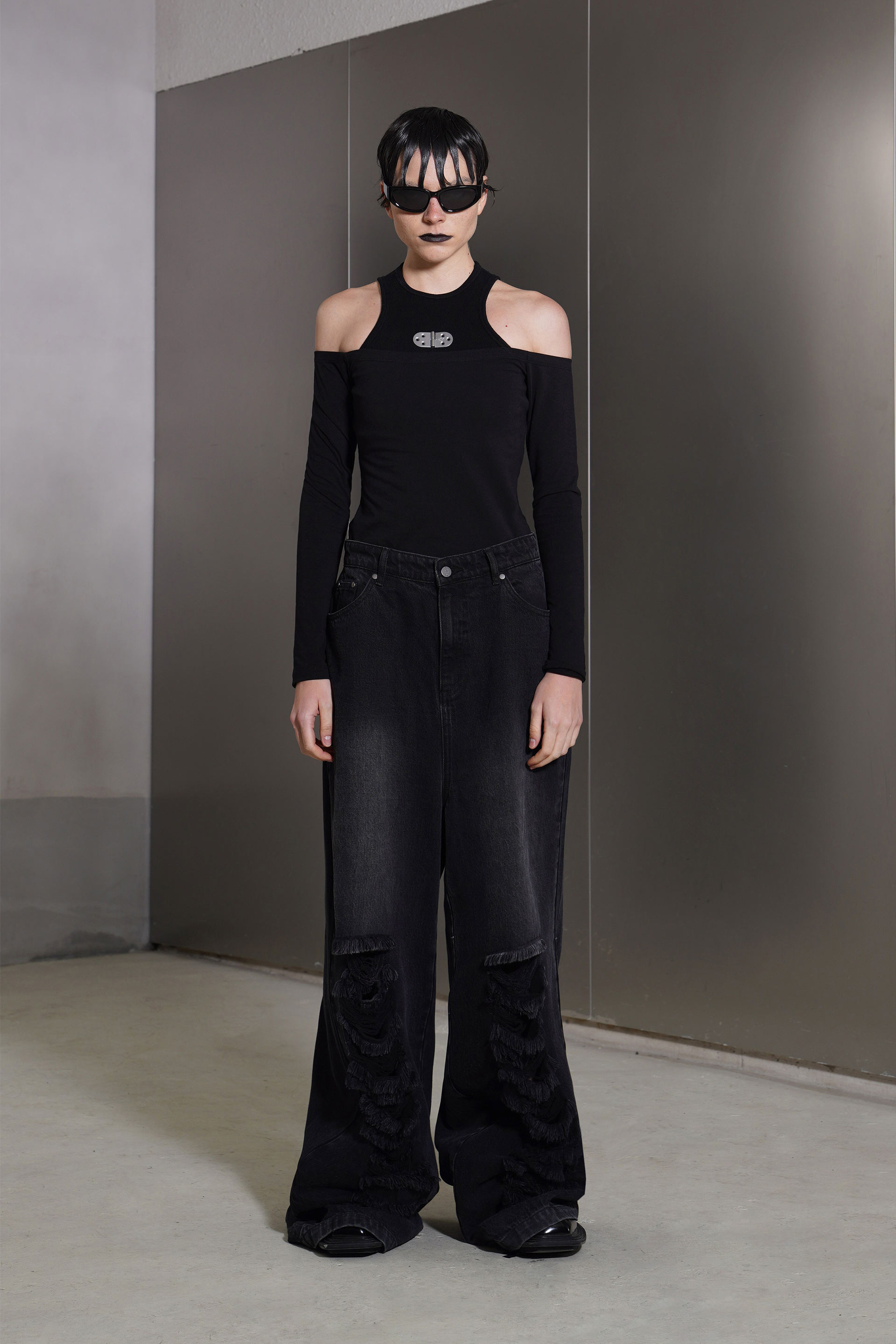 「JUNCTION」I BACK DECONSTRUCTED T-SHIRT