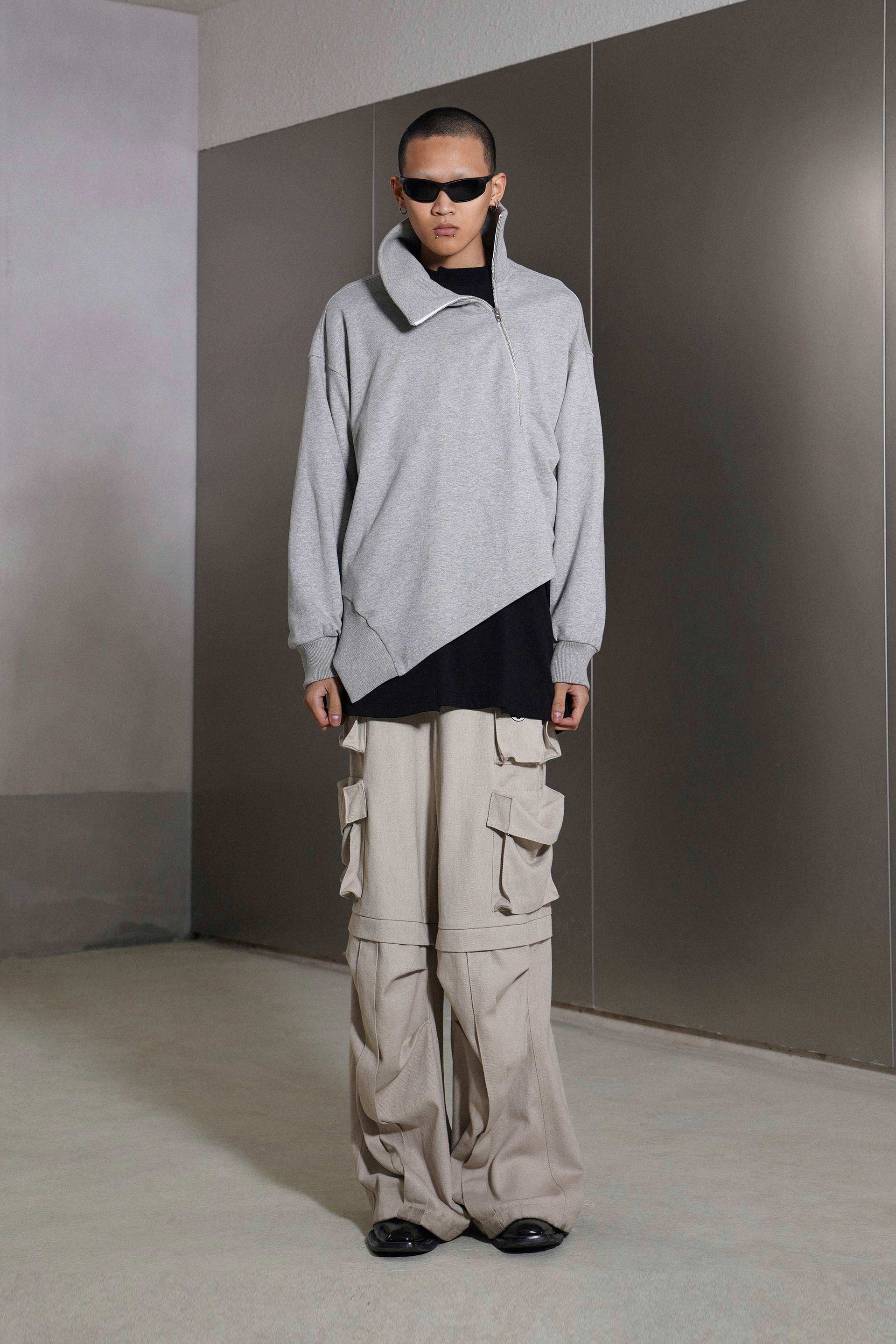 「JUNCTION」ASYMMETRIC DECONSTRUCTED TURTLENECK HOODIE(men)