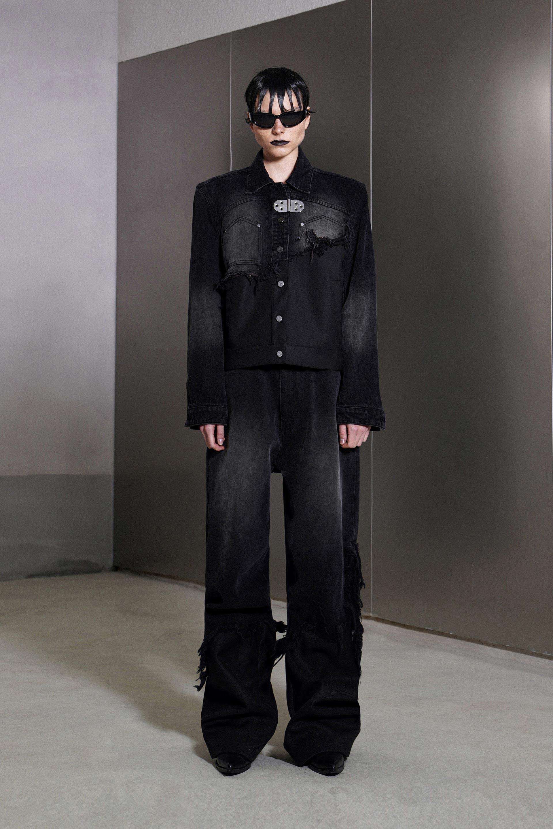 「JUNCTION」DECONSTRUCTED PANELED DENIM JACKET(women)