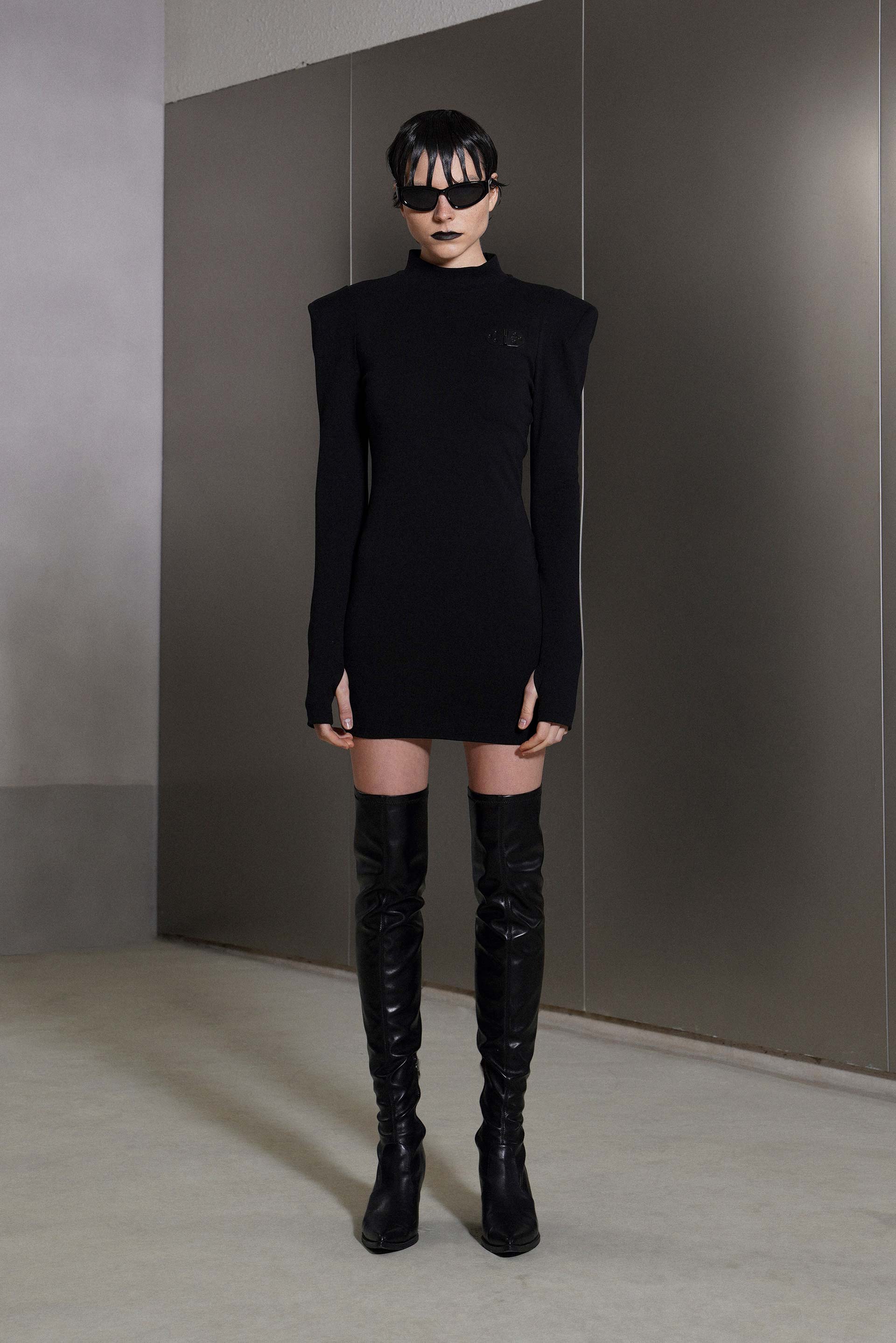 「JUNCTION」SHOULDER PAD DRESS