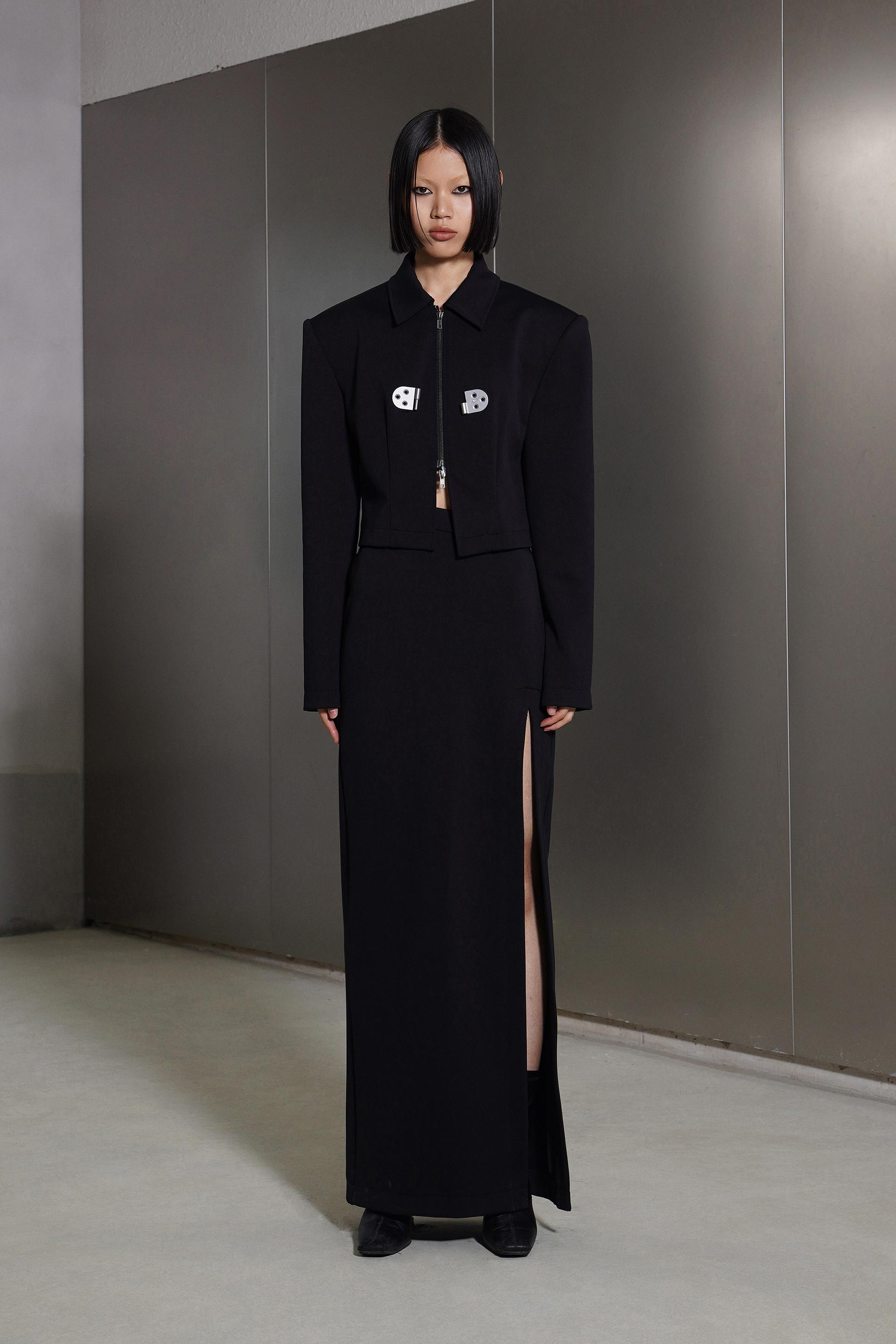 「JUNCTION」DECORATE THE WAIST JACKET+SLOPING WAIST HIGH SLIT DRESS