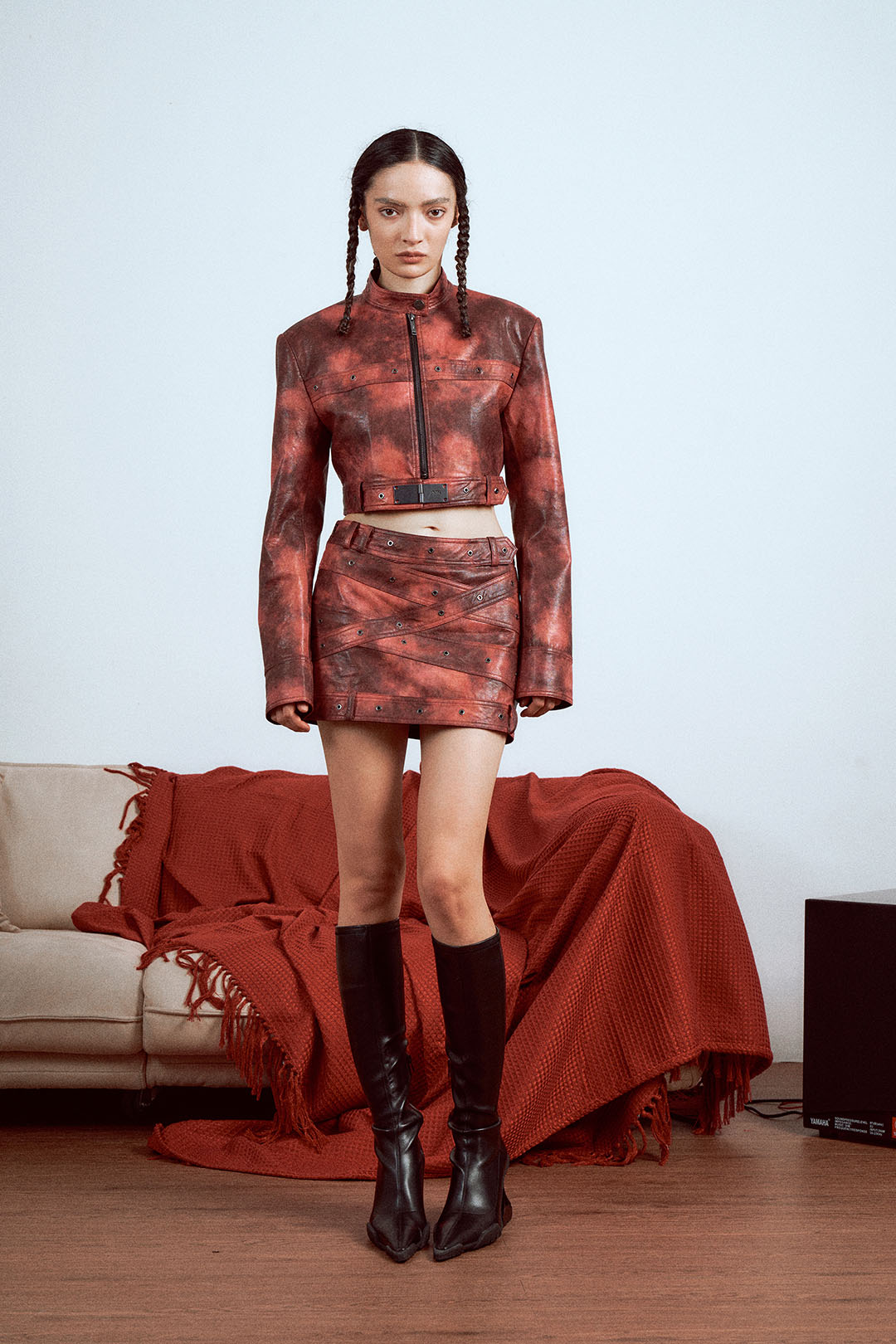  「KEENNESS」Black and red pu short coat with metal buckle